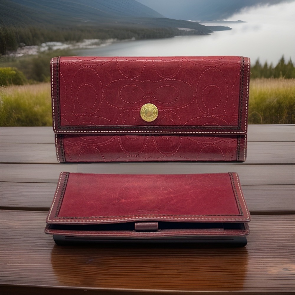 Coach Signature Red Leather Slim Envelope Wallet Checkbook‎ Holder Card Case